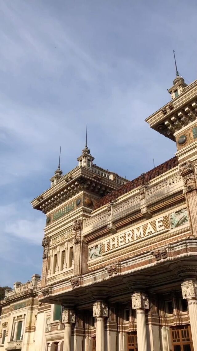 Debutta a @salsoludix l’evento live di #sidewalksafari 🥳 per prenotarsi visitate il sito: www.salsoludix.com 👈🏻 
✨Il kit per giocare in carta riciclata è realizzato da: @composervice 
💛 un ringraziamento a: @comelasfoglia @visitsalsomaggiore.official  @marcobiolzi @psico_dr.silvia.ferrari , Daniele e Carla 
. 
#kimberlymckean #sidewalksafaripodcast #salsoludixedu #gdr #salsomaggioreterme #podcastlife #podcastgirl #letsgoanddointerestingthings #giochidatavolo #mettiamociingioco #turismocreativo